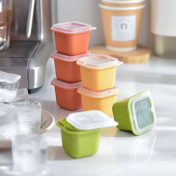 Cetakan Es Batu Kotak Silikon - Harga Gr...