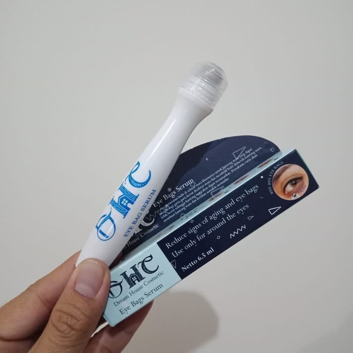 Penghilang kantung mata DHC EYEBAG serum...